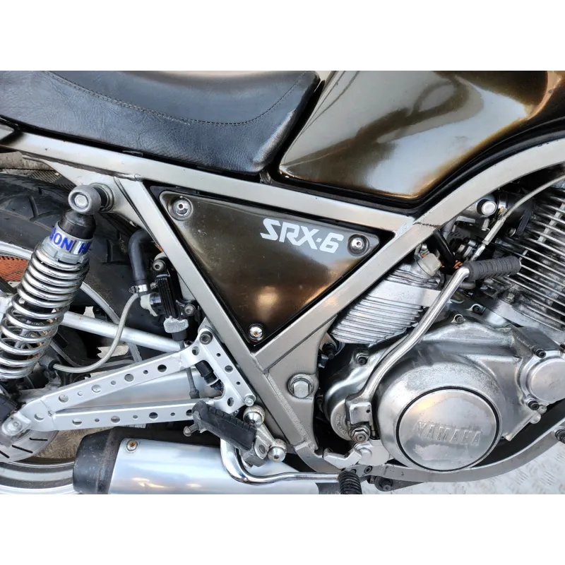 YAMAHA SRX 600