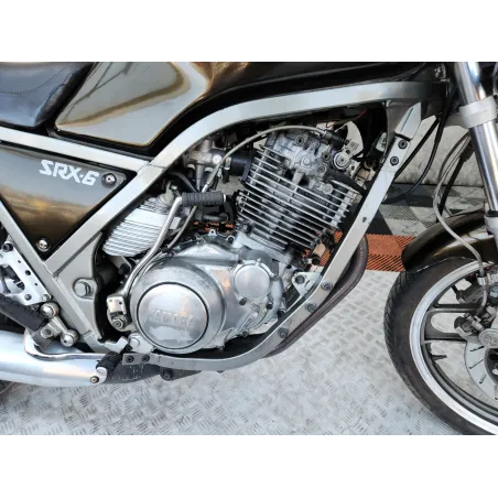 YAMAHA SRX 600