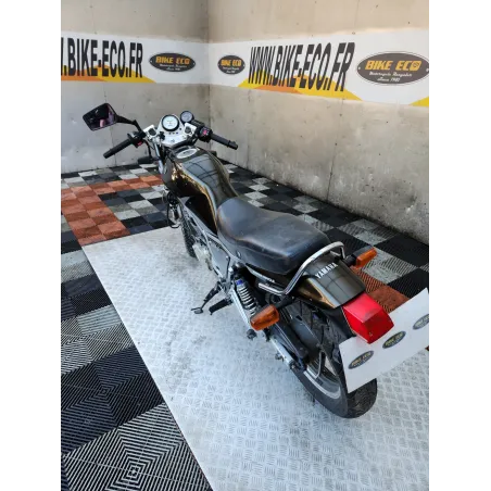 YAMAHA SRX 600