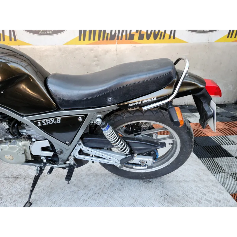 YAMAHA SRX 600
