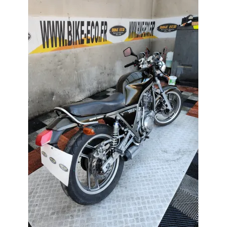 YAMAHA SRX 600