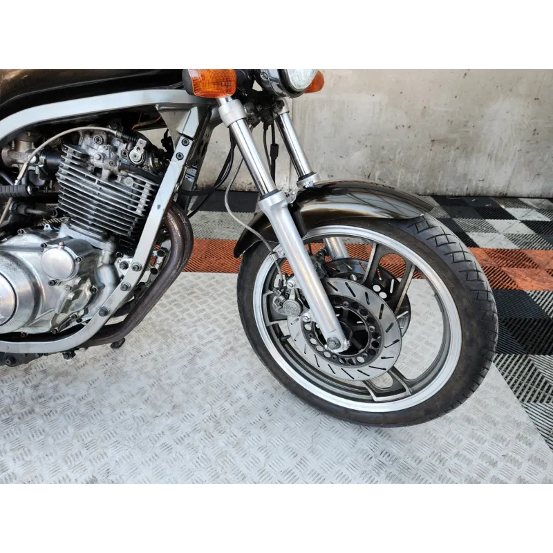 YAMAHA SRX 600