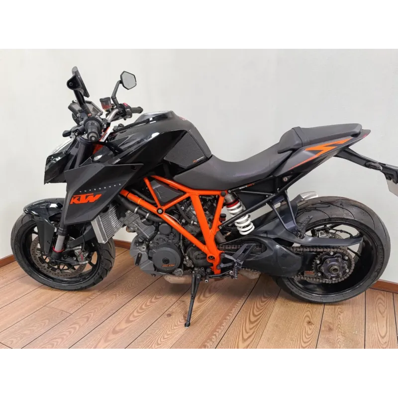 KTM SUPER DUKE 1290
