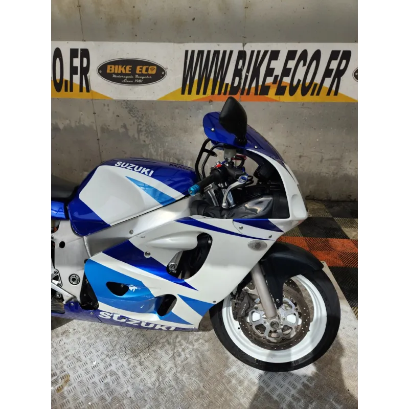 SUZUKI GSXR 600