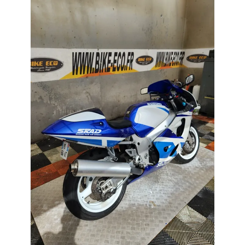 SUZUKI GSXR 600