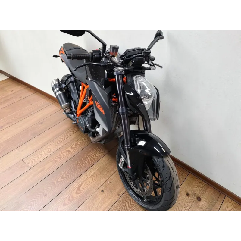 KTM SUPER DUKE 1290