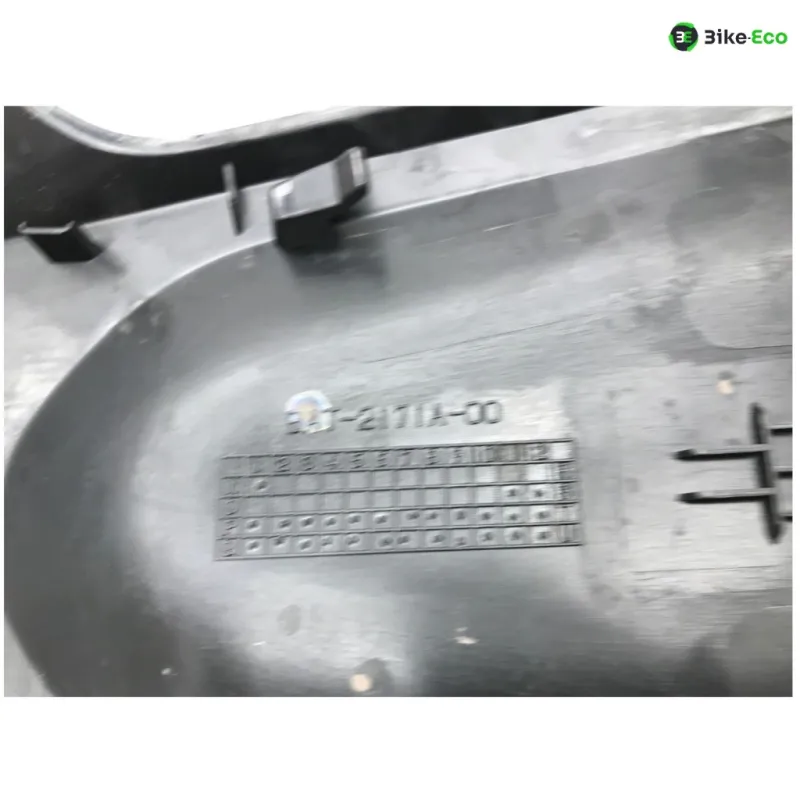 Cache reservoir YAMAHA MT07 700 2023-2024