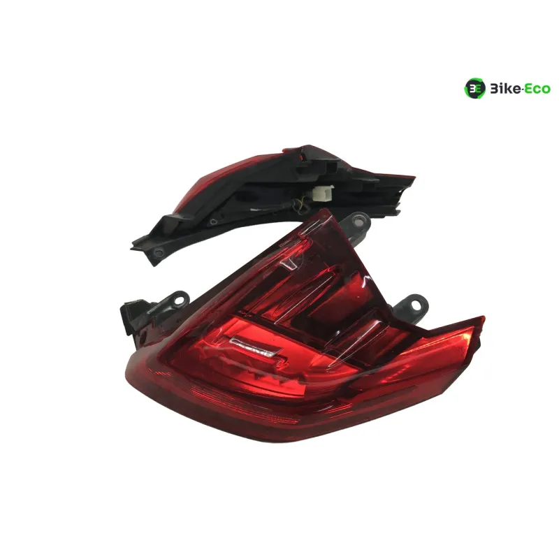 Feu arriere PEUGEOT METROPOLIS 400 2017-2020