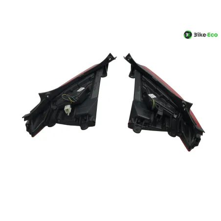 Feu arriere PEUGEOT METROPOLIS 400 2017-2020