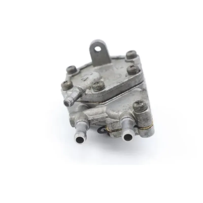 Pompe a essence YAMAHA TDM 850 1991 - 1995