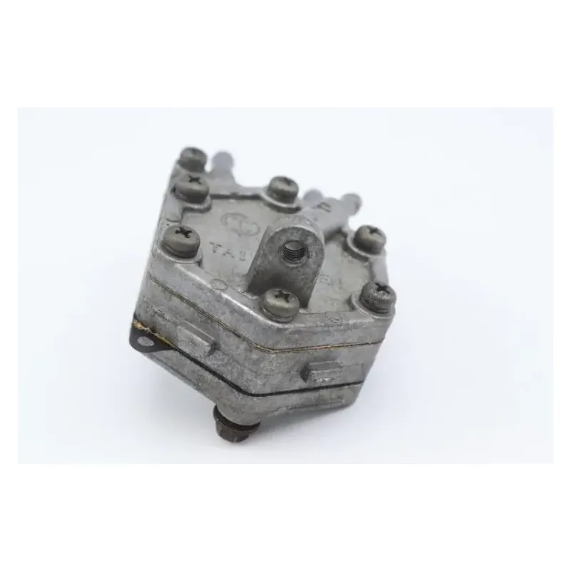 Pompe a essence YAMAHA TDM 850 1991 - 1995