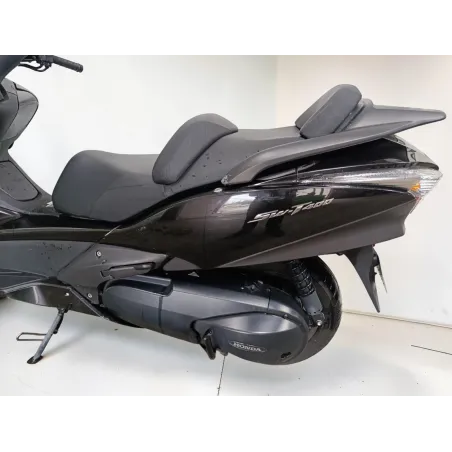 HONDA FJS 400 SWT