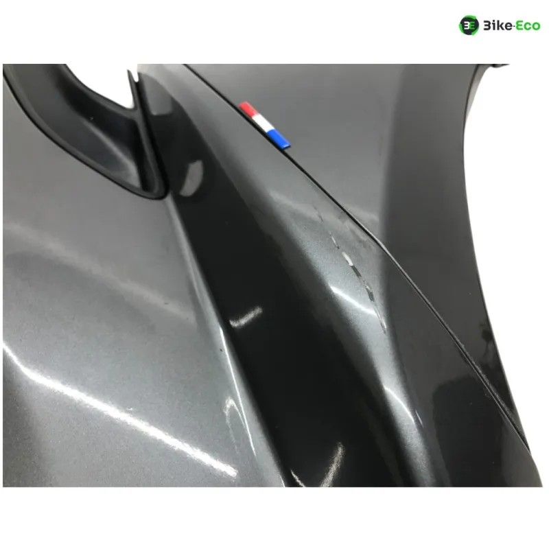 Cache flanc de carenage gauche PEUGEOT METROPOLIS 400 2017-2020