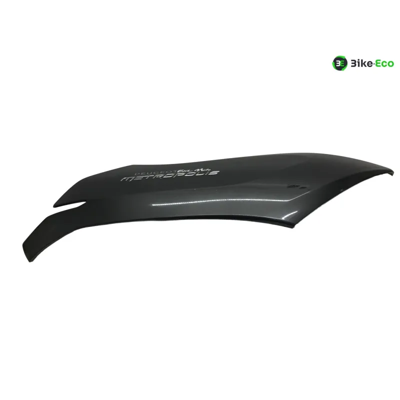 Cache carenage coque arriere droit PEUGEOT METROPOLIS 400 2017-2020