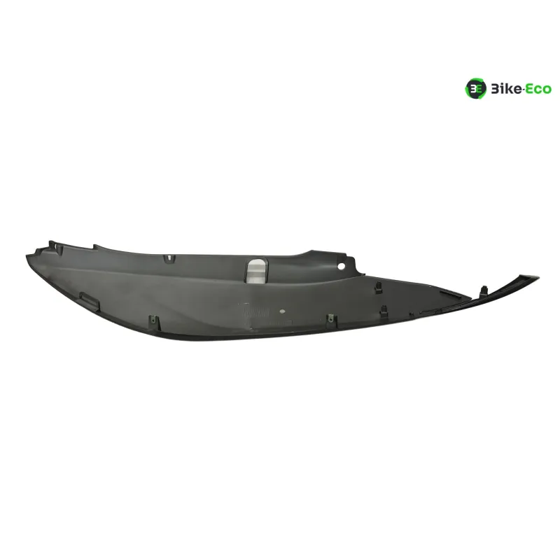 Cache carenage coque arriere droit PEUGEOT METROPOLIS 400 2017-2020