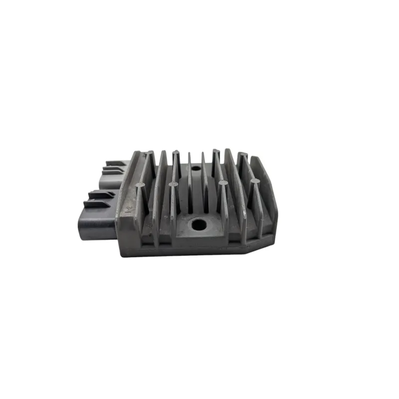 Regulateur charge batterie INDIAN SCOUT 1200 BOBBER 2018 - 2024