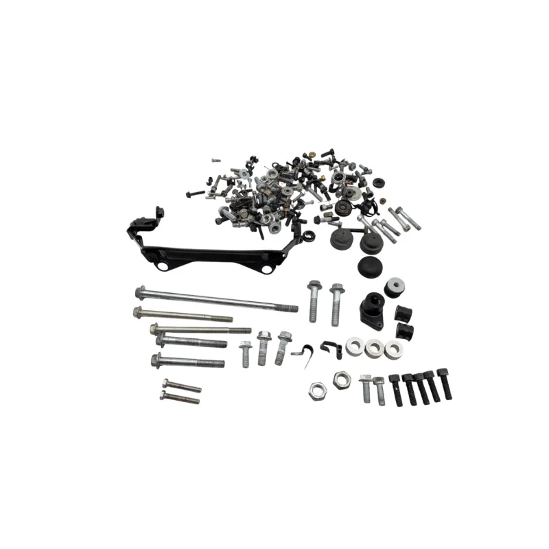 Kit visserie INDIAN SCOUT 1200 BOBBER 2018 - 2024