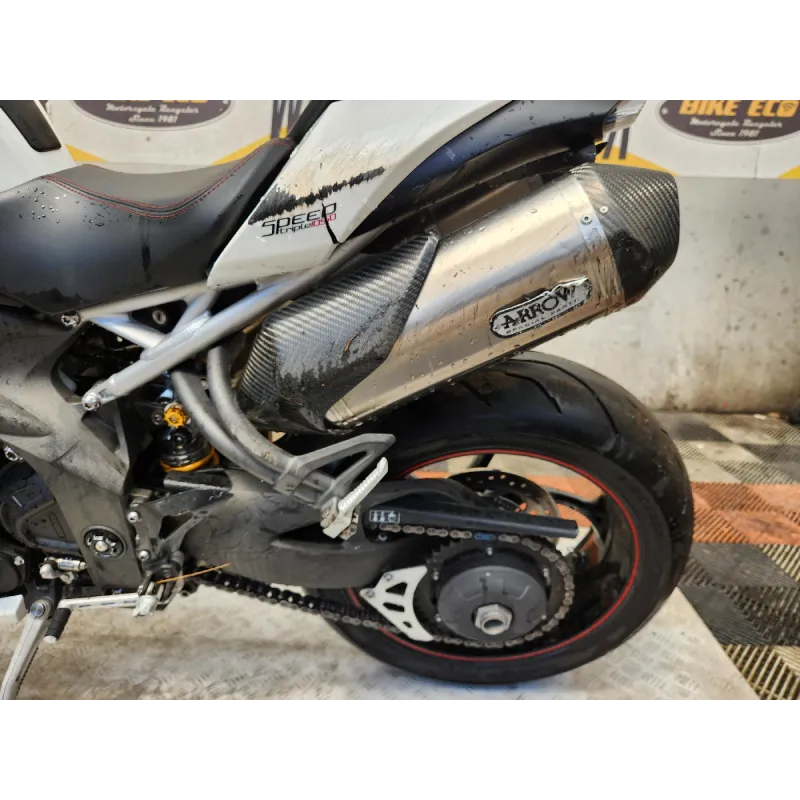 TRIUMPH 1050 SPEED TRIPLE RS
