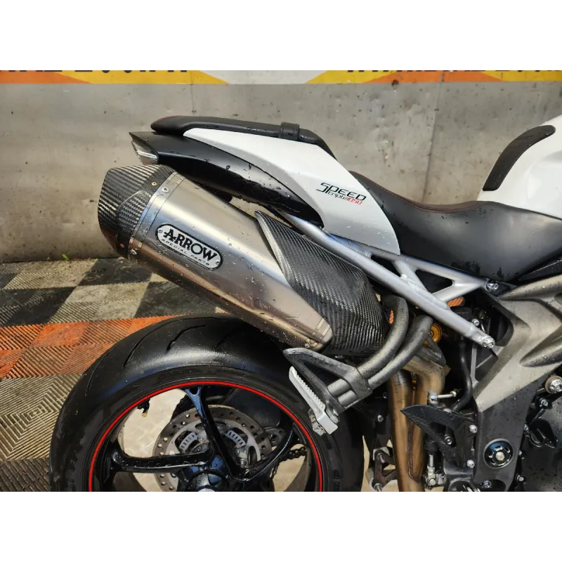TRIUMPH 1050 SPEED TRIPLE RS