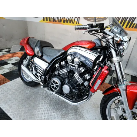 YAMAHA VMAX 1200
