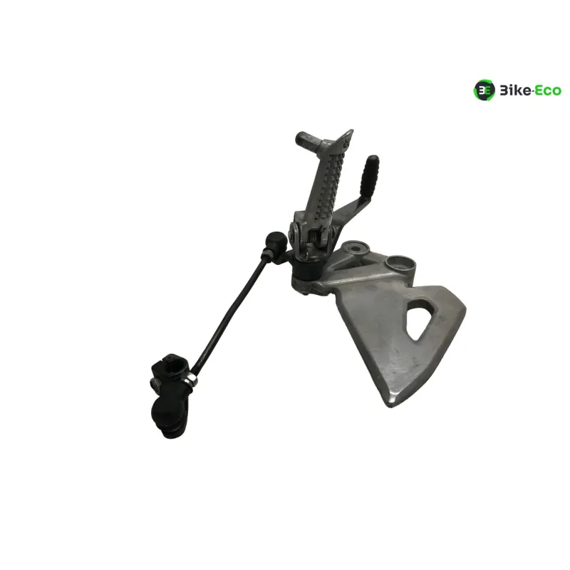Platine avant gauche SUZUKI GSXR 125 2017-2020
