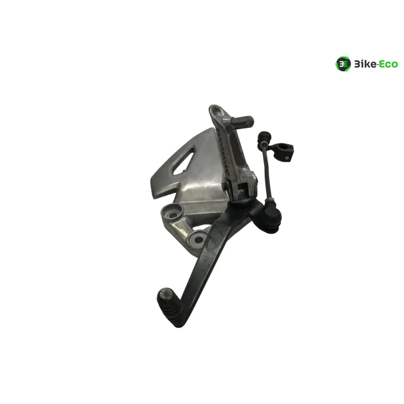 Platine avant gauche SUZUKI GSXR 125 2017-2020