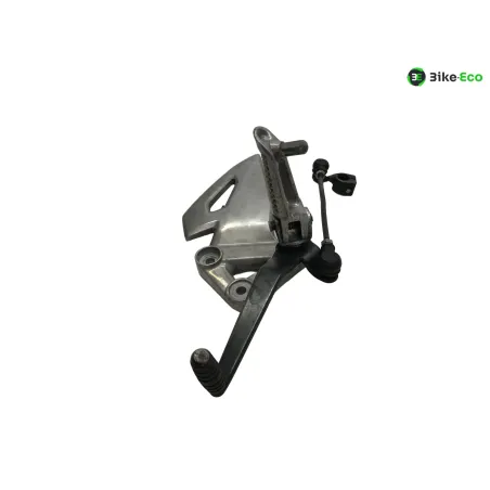 Platine avant gauche SUZUKI GSXR 125 2017-2020