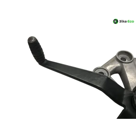 Platine avant gauche SUZUKI GSXR 125 2017-2020