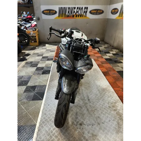 TRIUMPH 1050 SPEED TRIPLE RS