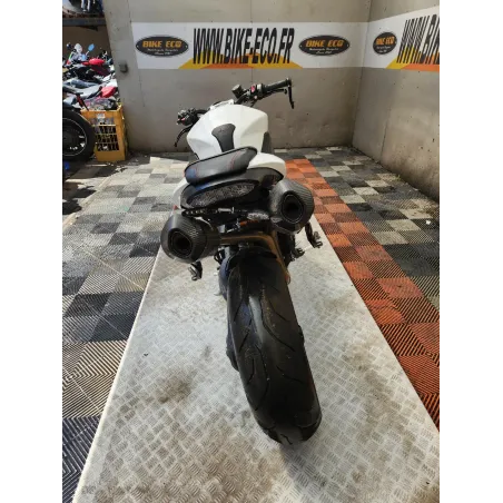 TRIUMPH 1050 SPEED TRIPLE RS