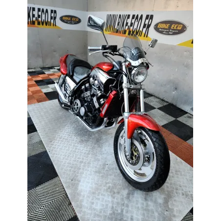 YAMAHA VMAX 1200