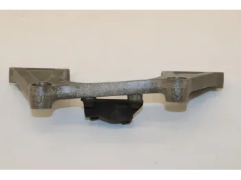 Support moteur gauche YAMAHA TDM 850 1991 - 1995