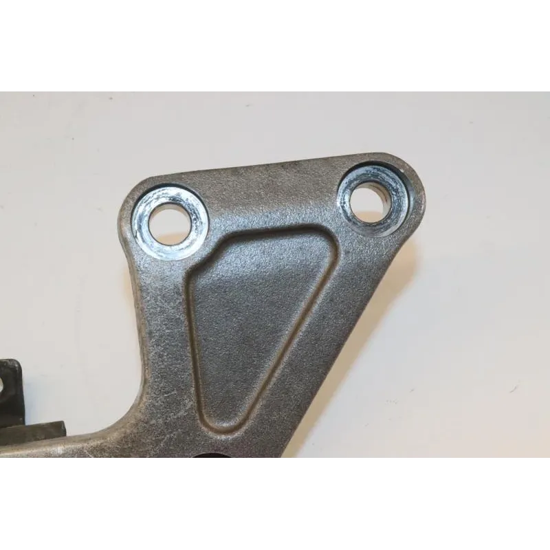 Support moteur gauche YAMAHA TDM 850 1991 - 1995