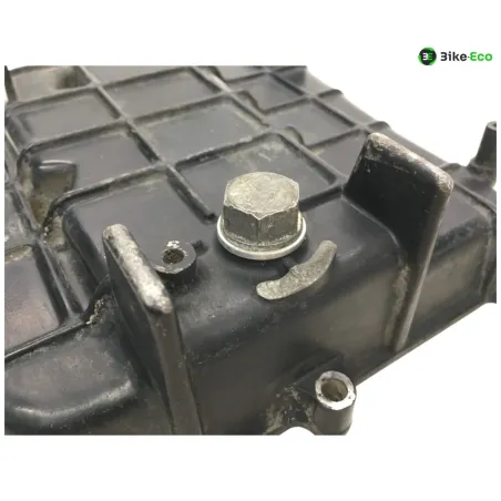 Carter moteur inferieur HONDA VF 750 F 1983-1984