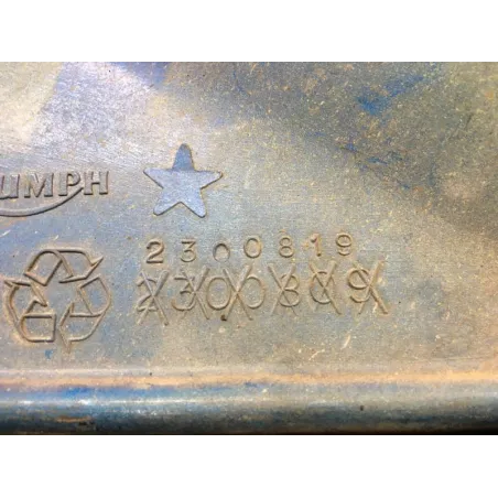 Cache carenage sous selle gauche TRIUMPH TIGER 900 1993-1998