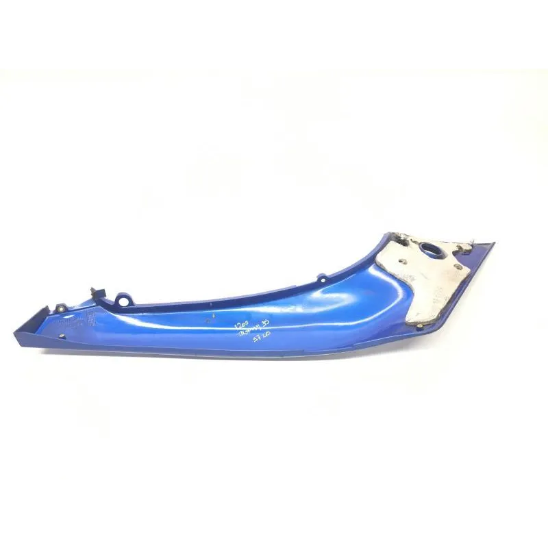 Cache carenage coque arriere gauche TRIUMPH TROPHY 1200 1996-2003