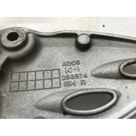 Platine avant droite SUZUKI GSXR 1300 2008-2017 HAYABUSA