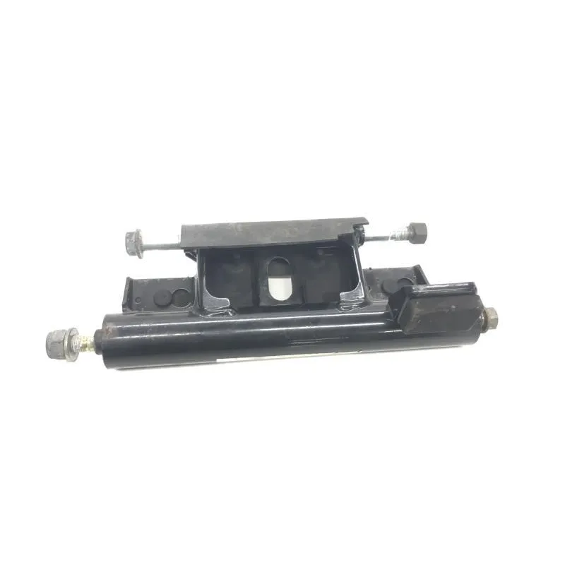 Support moteur SUZUKI UH 125 2007-2013 BURGMAN
