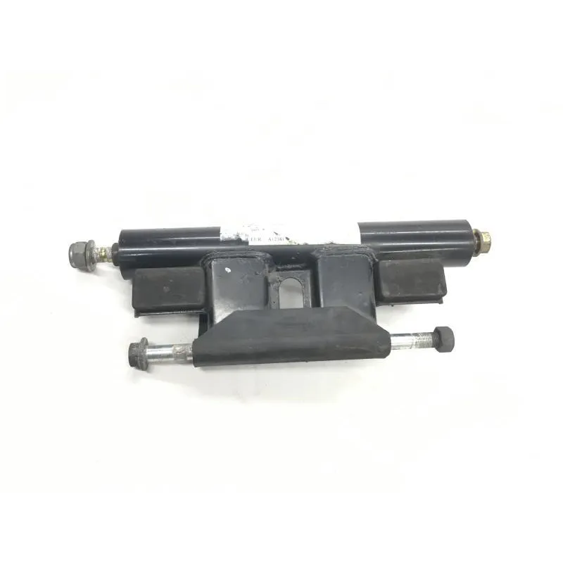 Support moteur SUZUKI UH 125 2007-2013 BURGMAN