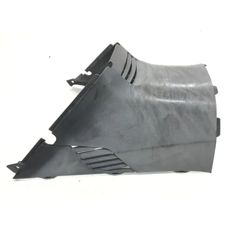 Cache carenage centrale marche pieds plancher SUZUKI AN 400 2003-2006 BURGMAN