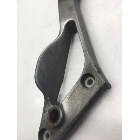 Platine et repose pieds arriere droit YAMAHA TDM 850 1991-1993