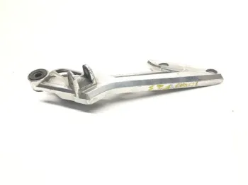 Platine arriere droite YAMAHA FZS 1000 2001-2003 FAZER