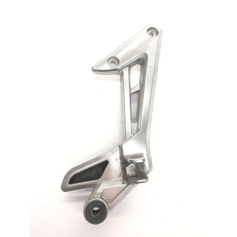 Platine arriere droite YAMAHA FZS 1000 2001-2003 FAZER