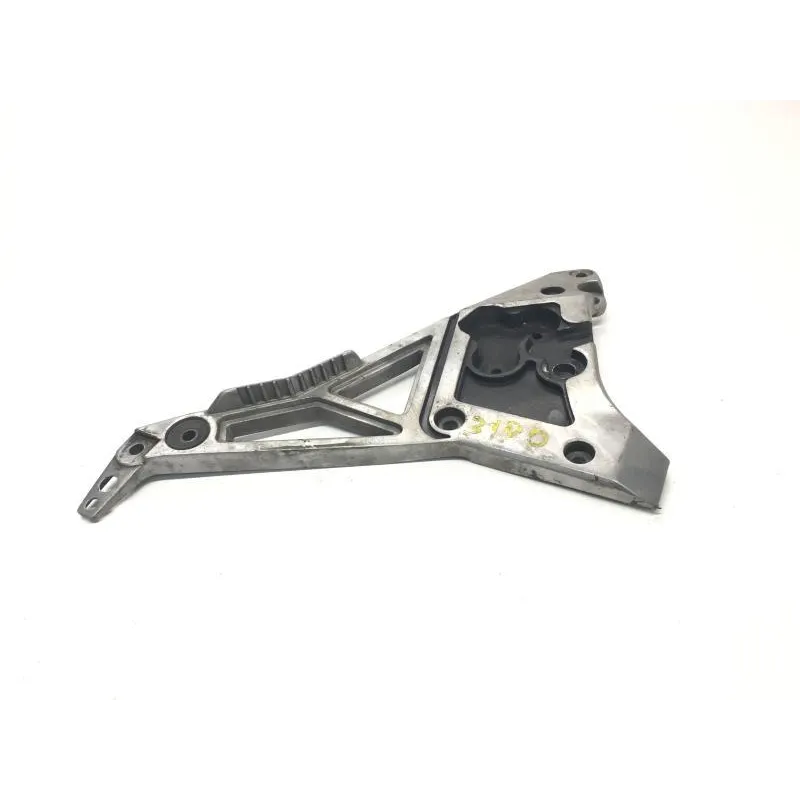 Platine arriere gauche YAMAHA FJ 1200 1986-1987