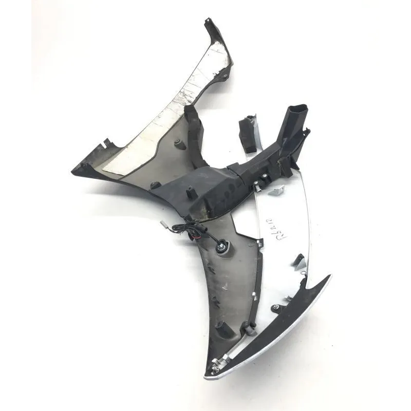 Cache flanc de carenage gauche YAMAHA YZF 600 2008-2012 R6