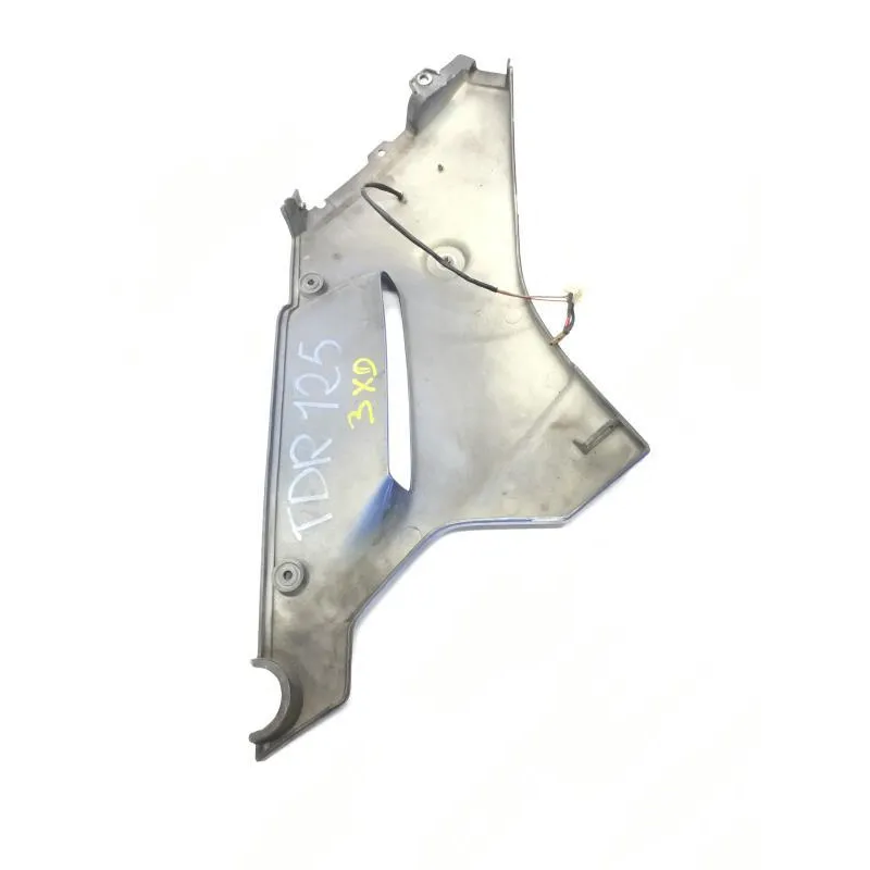 Cache flanc de carenage gauche YAMAHA TDR 125 1989-1992