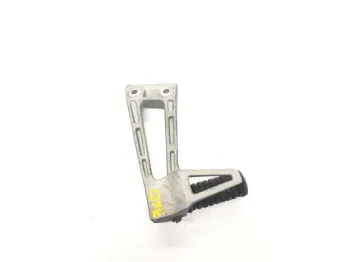 Platine et repose pieds arriere droit YAMAHA TDR 125 1989-1992