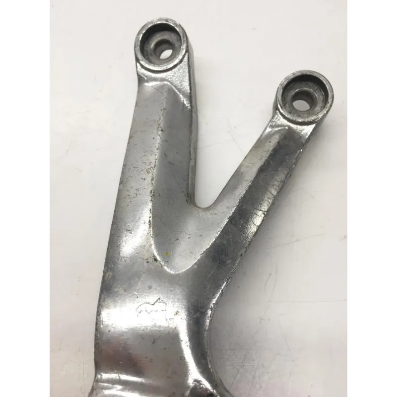 Platine et repose pieds arriere gauche YAMAHA TZR 50 1997-2002