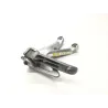 Platine et repose pieds arriere gauche YAMAHA TZR 50 1997-2002 Platine et repose pieds arriere gauche YAMAHA TZR 50 1997-2002