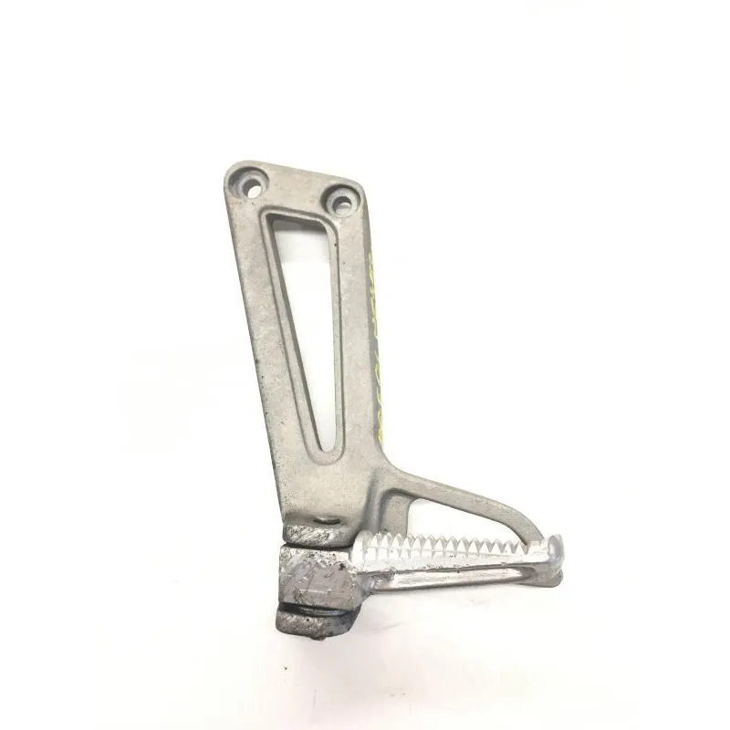 Platine et repose pieds arriere gauche YAMAHA TDR 125 1993-1996